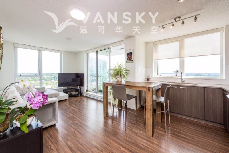 251205193424_living rm 3.JPG